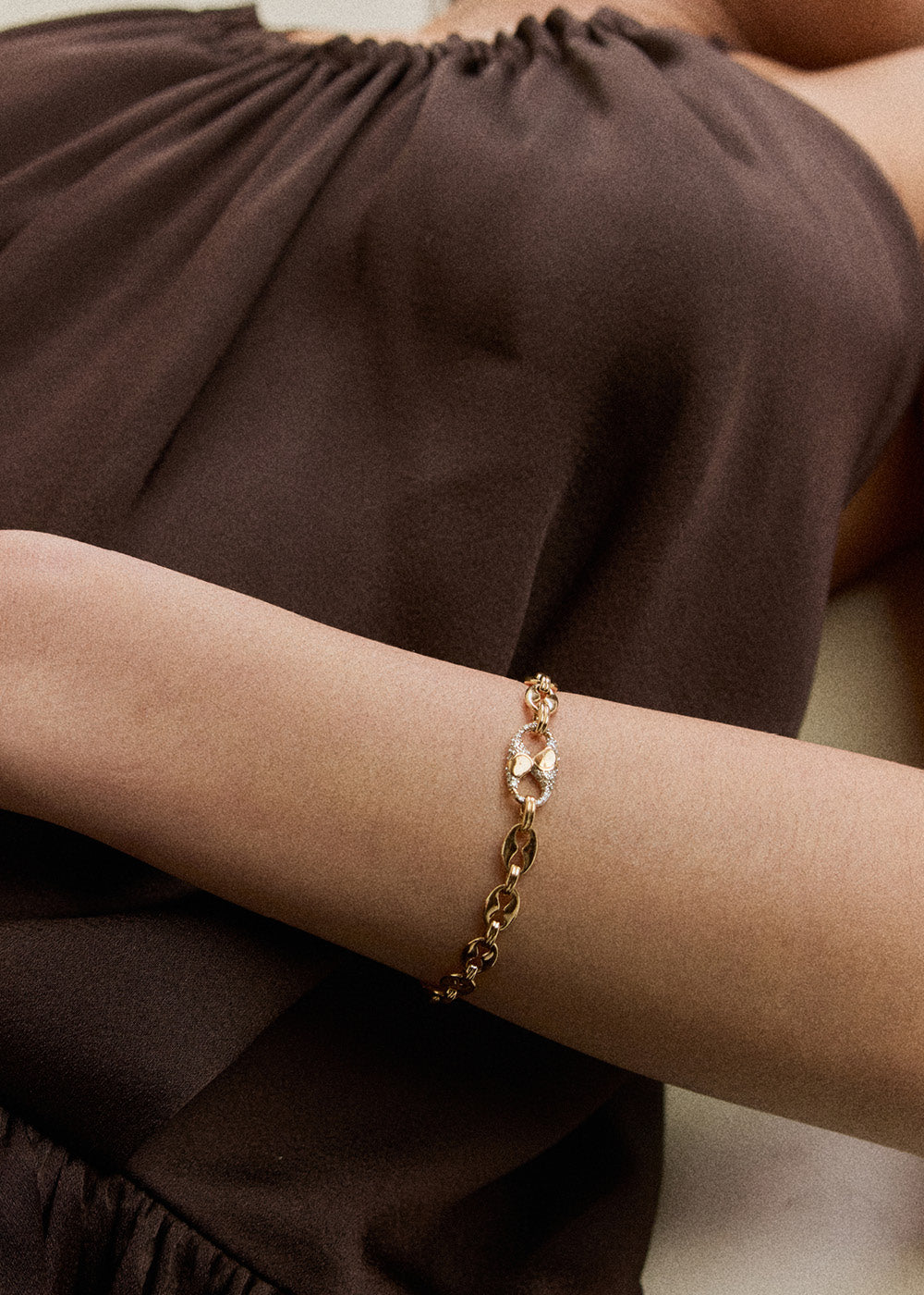 Lucy Delius natural white diamond modern finish 14ct gold bracelet, close-up detail