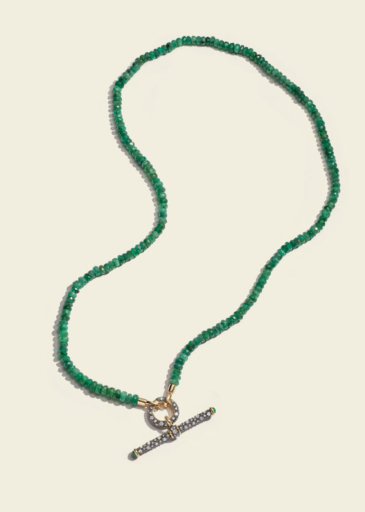 Lucy Delius emerald polished 14ct gold necklace, close-up detail